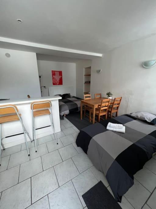 Studio Coeur De Ville Proche Gare Parking Tram Нант Екстериор снимка